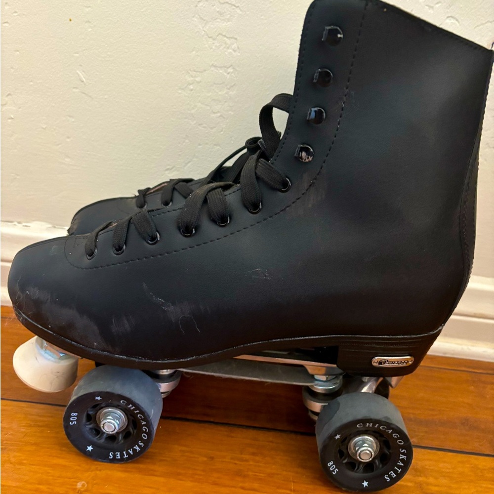 Men’s roller skates